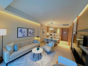Dreamy 2BR Haven, Downtown Bliss